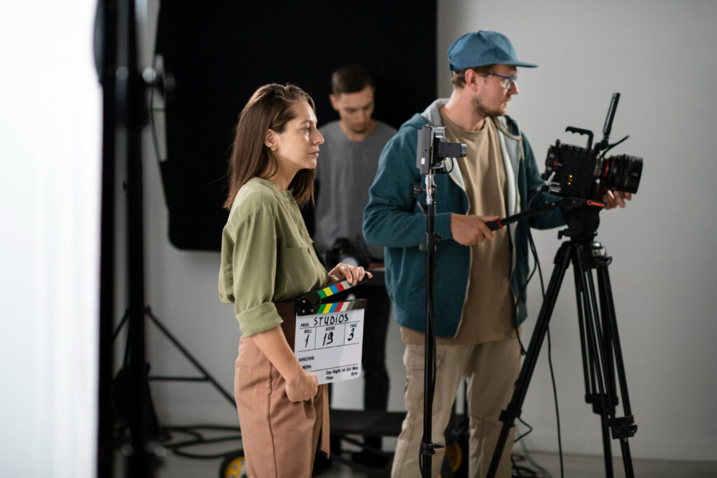 เบื้องหลังวงการภาพยนตร์